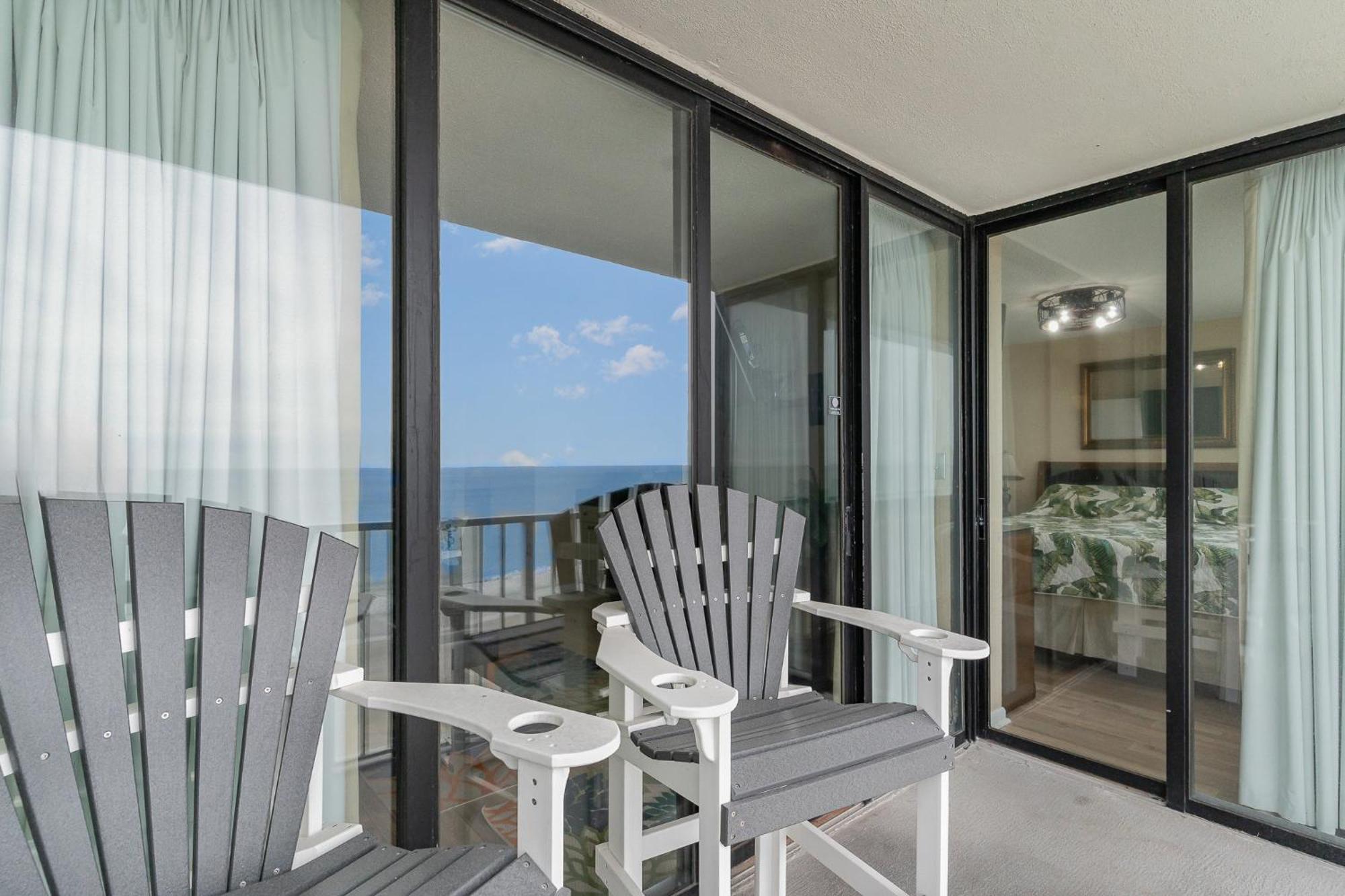 Sands Beach Club Briarcliffe Acres Exteriér fotografie